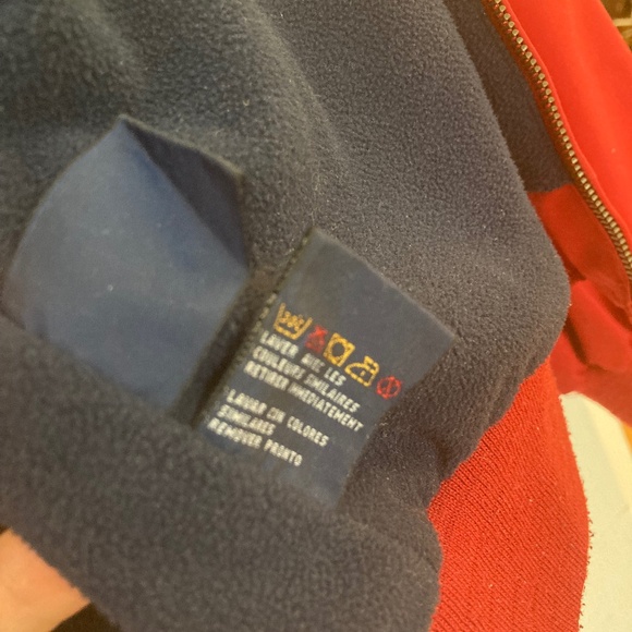 Tommy Hilfiger men’s red bomber/jacket - Picture 10 of 15